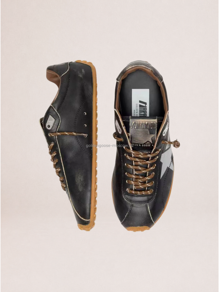 Golden Goose Marathon in Black Leather with Silver Star