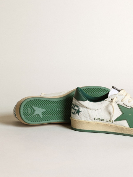 Golden Goose Men's Ball Star In White Nappa Leather With Green Leather Star And Heel Tab