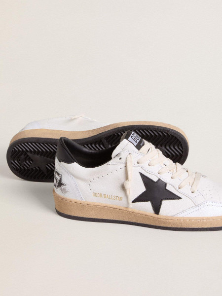 Golden Goose Men's Ball Star In White Nappa With Black Star Golden Goose Men's Ball Star In White Nappa With Black Star