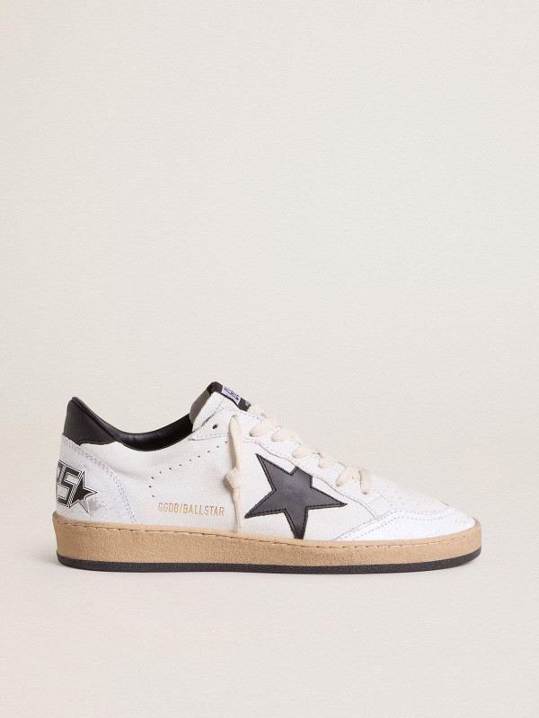 Golden Goose Men's Ball Star In White Nappa With Black Star Golden Goose Men's Ball Star In White Nappa With Black Star