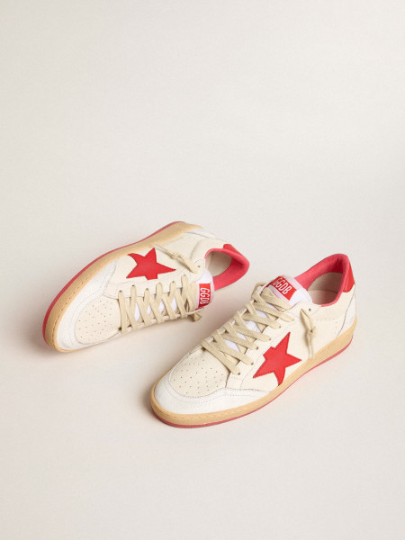 Golden Goose Men's Ball Star  Wishes In White Leather With A Red Star And Heel Tab