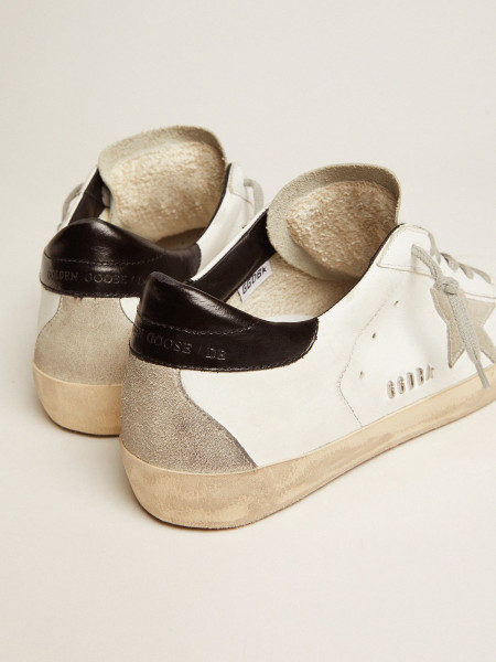 Golden Goose Super-Star With Black Heel Tab And Metal Stud Lettering Golden Goose Super-Star With Black Heel Tab And Metal Stud Lettering
