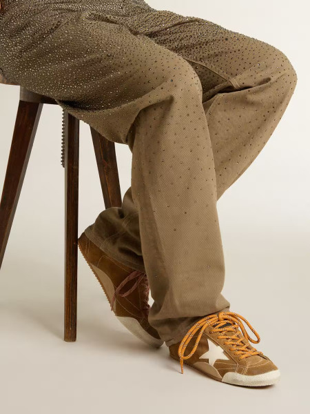 Golden Goose True-Star In Tobacco-Colored Suede With White Star And Platinum Heel Tab Golden Goose True-Star In Tobacco-Colored Suede With White Star And Platinum Heel Tab